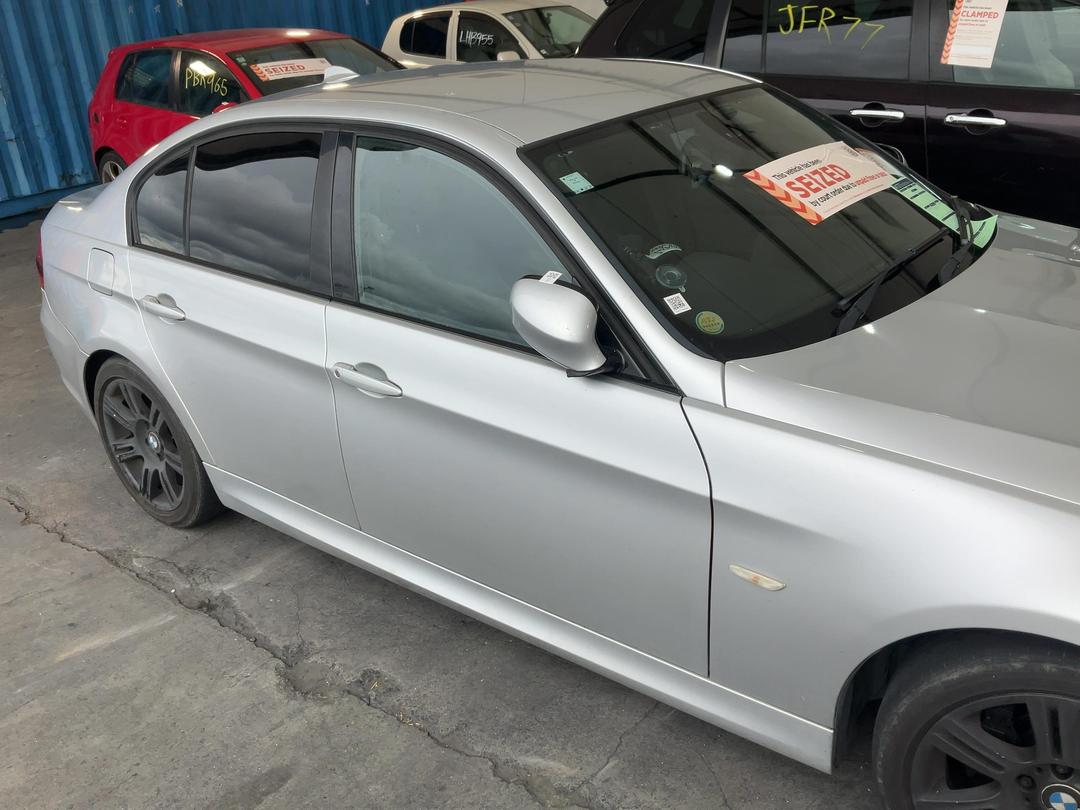 Photo '3' of BMW 3 Series 320I Photo '3' of BMW 3 Series 320I