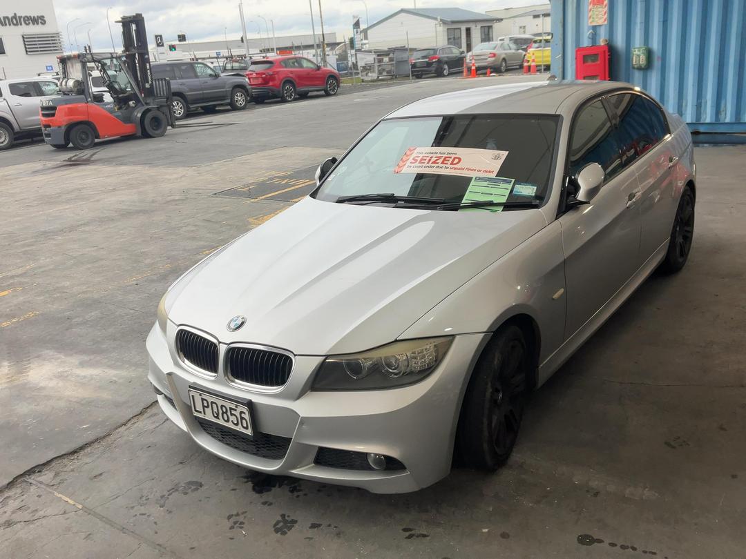 Photo '5' of BMW 3 Series 320I Photo '5' of BMW 3 Series 320I