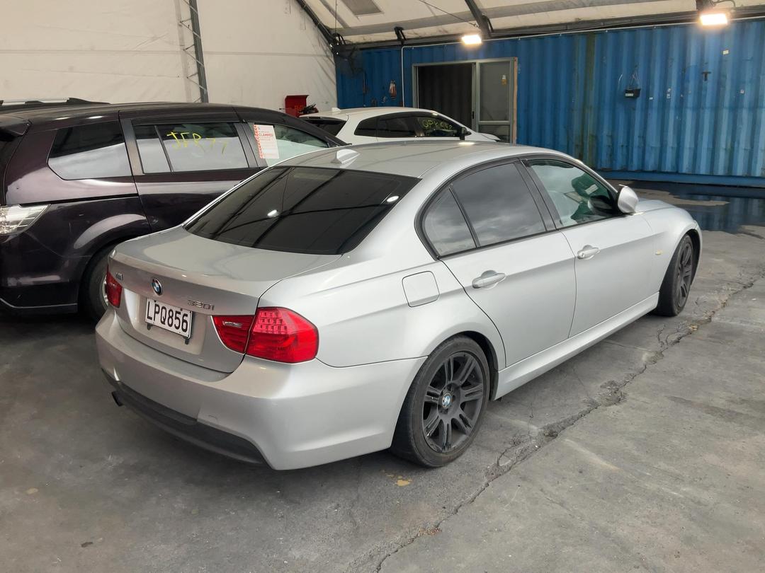 Photo '12' of BMW 3 Series 320I Photo '12' of BMW 3 Series 320I