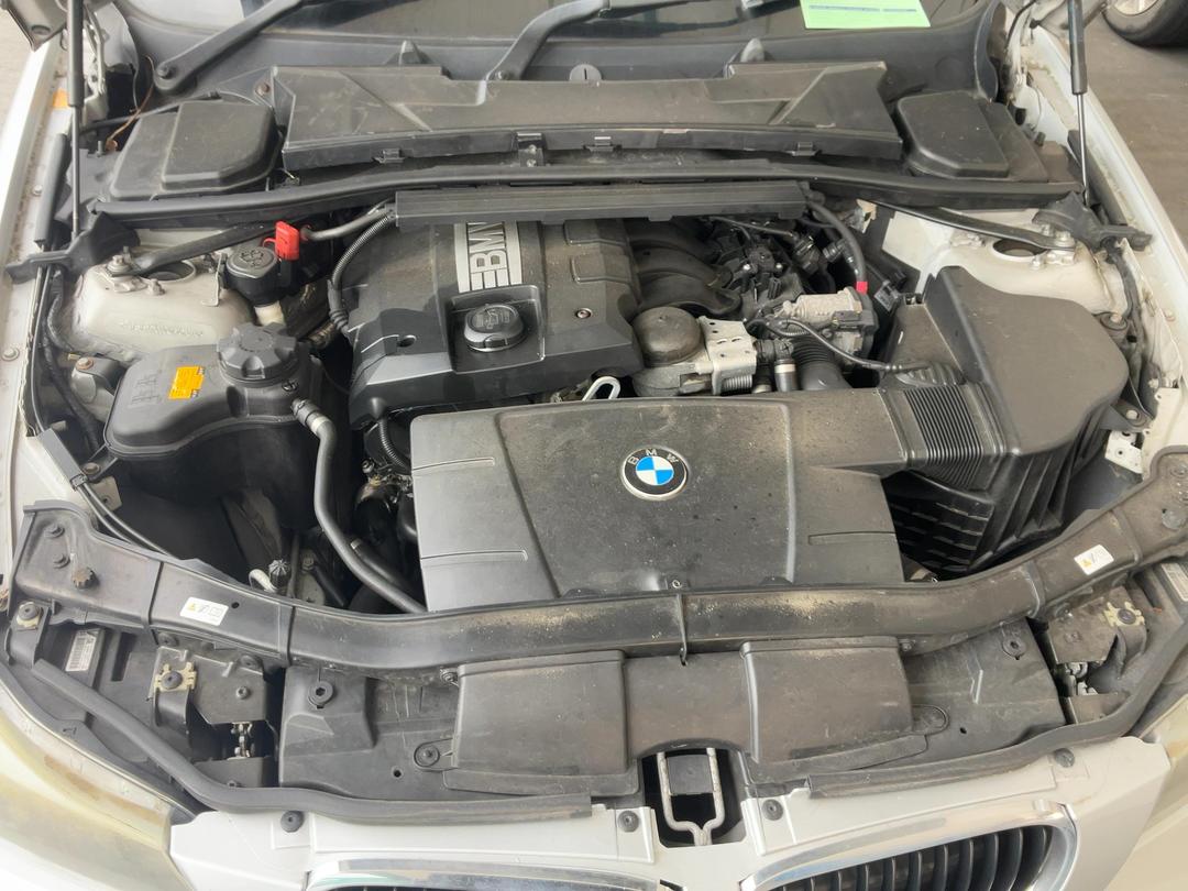 Photo '16' of BMW 3 Series 320I Photo '16' of BMW 3 Series 320I