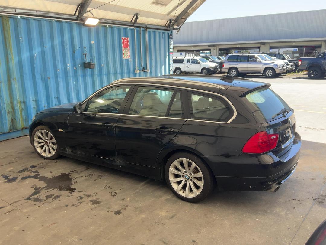Photo '3' of BMW 3 Series 320I Touring Photo '3' of BMW 3 Series 320I Touring