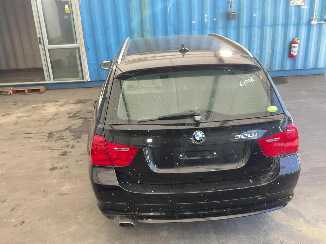 Photo '6' of BMW 3 Series 320I Touring Photo '6' of BMW 3 Series 320I Touring