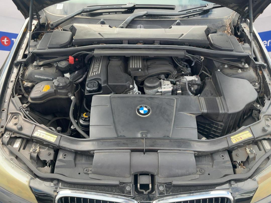 Photo '3' of BMW 3 Series 320I Photo '3' of BMW 3 Series 320I