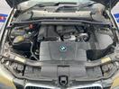 Thumbnail '3' of BMW 3 Series 320I