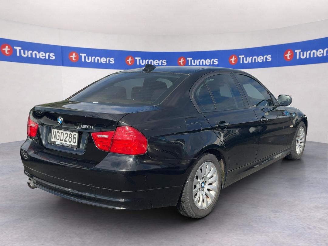 Photo '4' of BMW 3 Series 320I Photo '4' of BMW 3 Series 320I