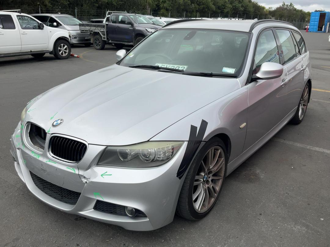 Photo '2' of BMW 3 Series 320I Touring Photo '2' of BMW 3 Series 320I Touring