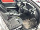 Thumbnail '10' of BMW 3 Series 320I Touring