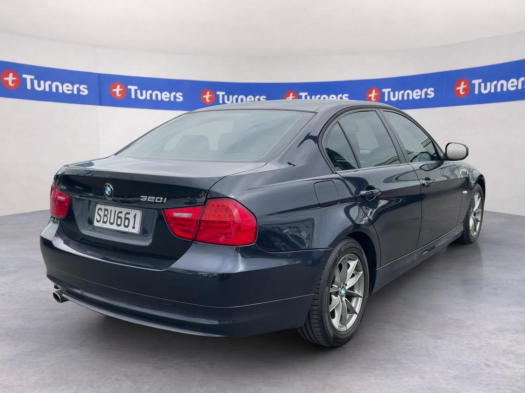 Photo '4' of BMW 3 Series 320I Photo '4' of BMW 3 Series 320I