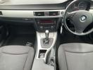 Thumbnail '11' of BMW 3 Series 320I