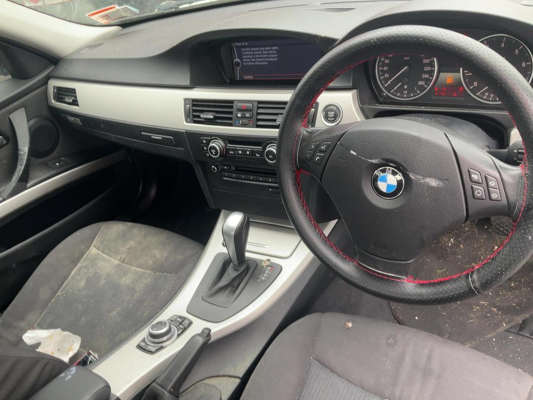 Photo '14' of BMW 3 Series 320I
