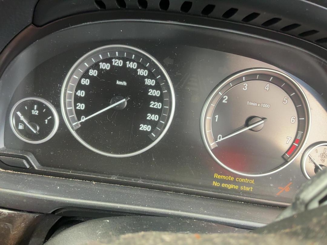 Photo '10' of BMW 5 Series 550I Photo '10' of BMW 5 Series 550I