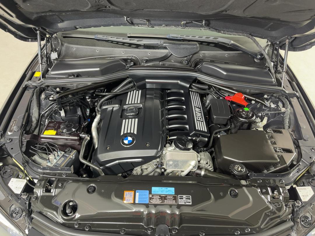 Photo '13' of BMW 5 Series