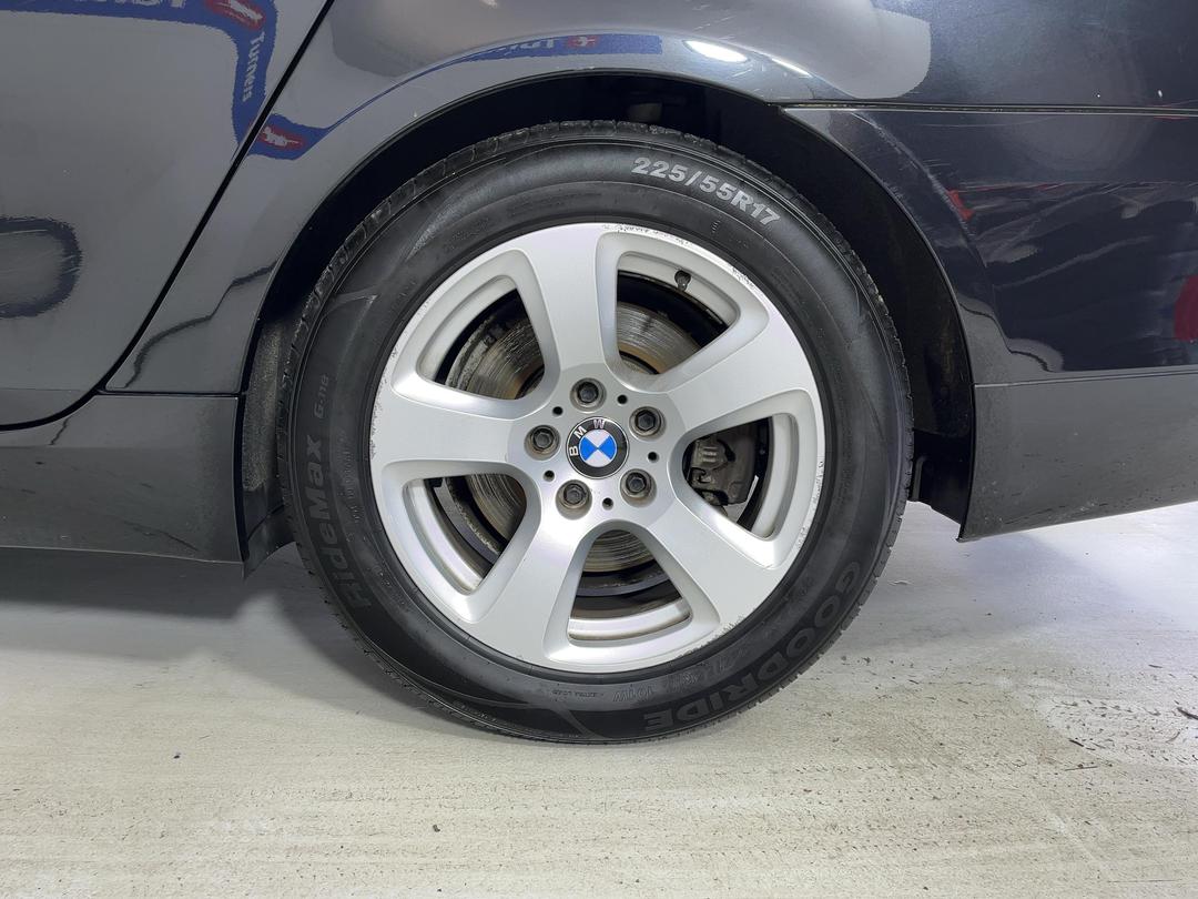 Photo '11' of BMW 5 Series