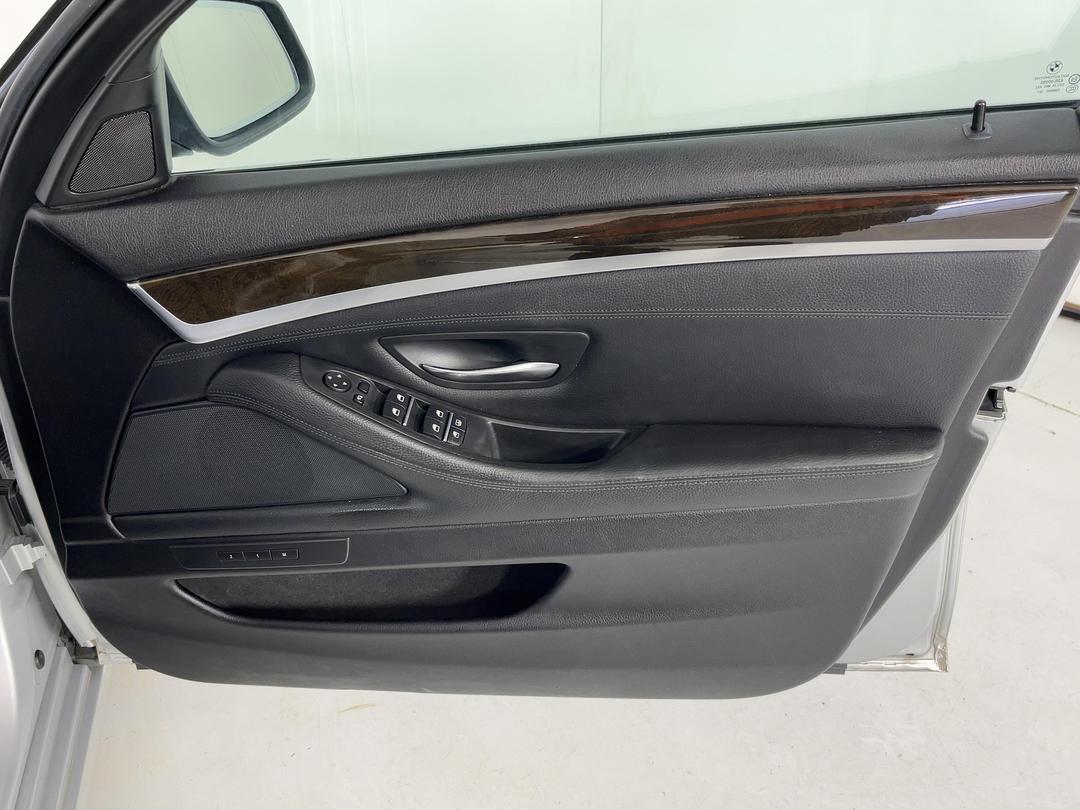 Photo '15' of BMW 5 Series