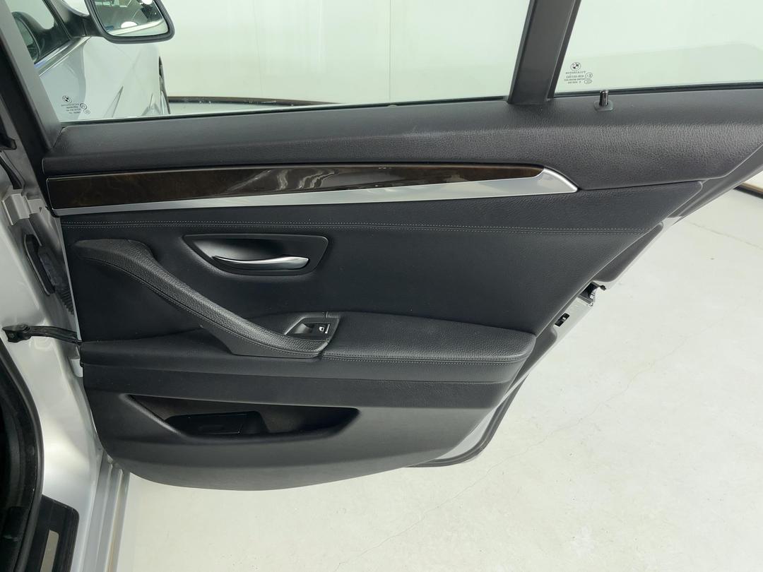 Photo '19' of BMW 5 Series