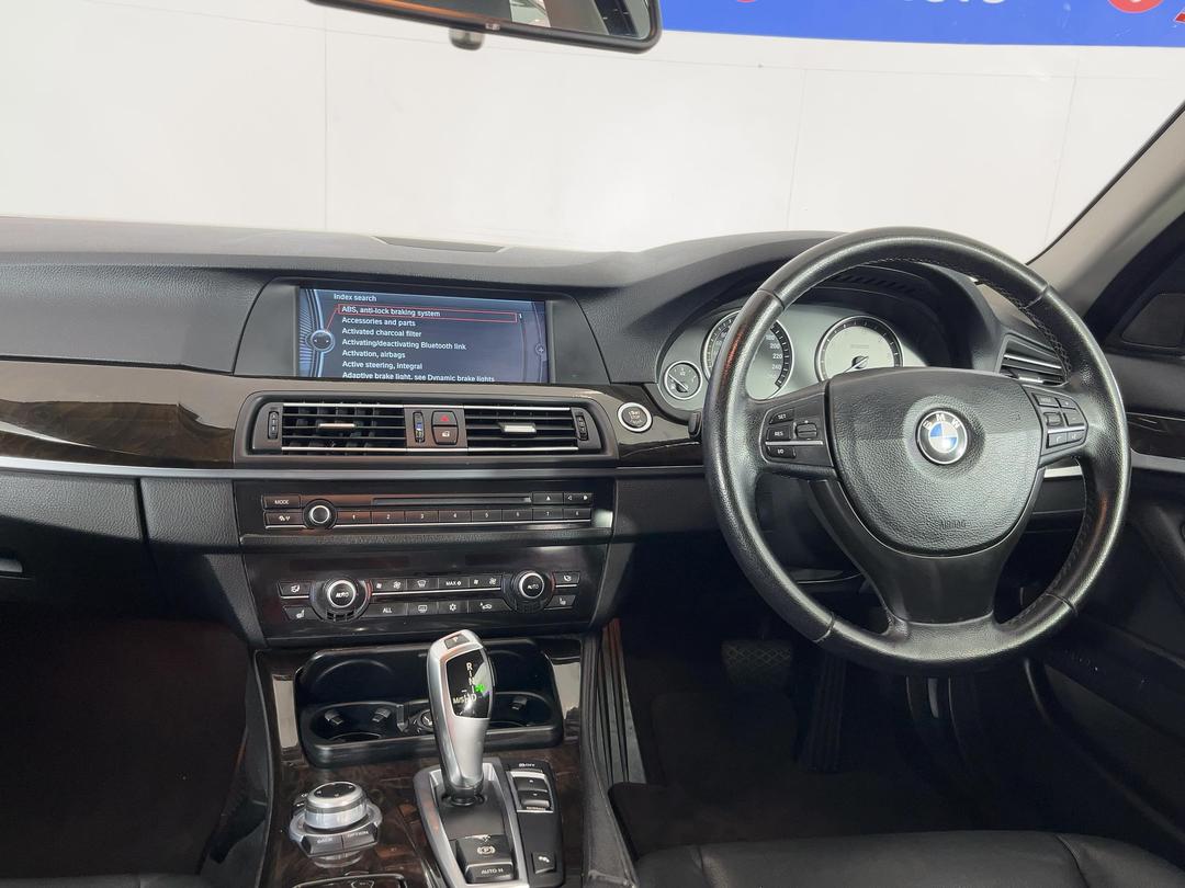 Photo '17' of BMW 5 Series