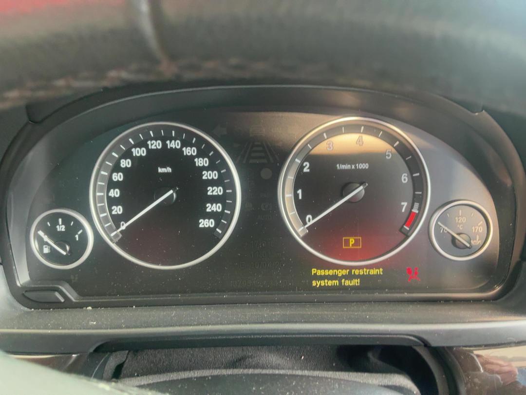 Photo '10' of BMW 5 Series 528I Photo '10' of BMW 5 Series 528I