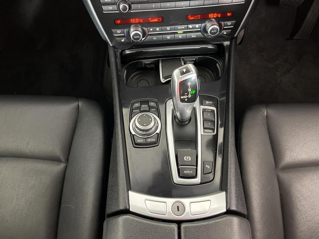 Photo '23' of BMW 535I