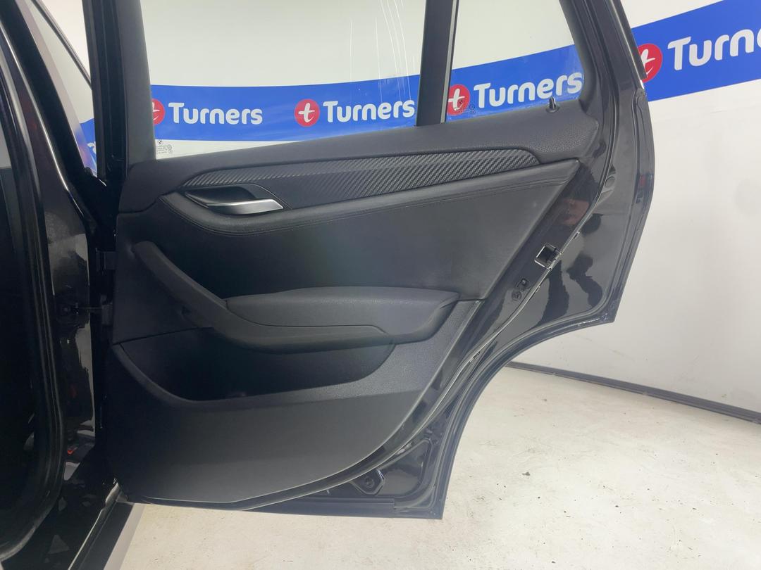 Photo '19' of BMW X1