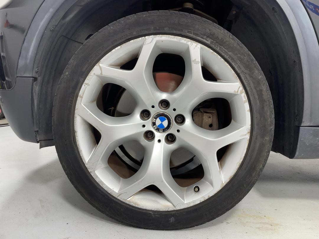Photo '8' of BMW X5 SAV E70 Photo '8' of BMW X5 SAV E70
