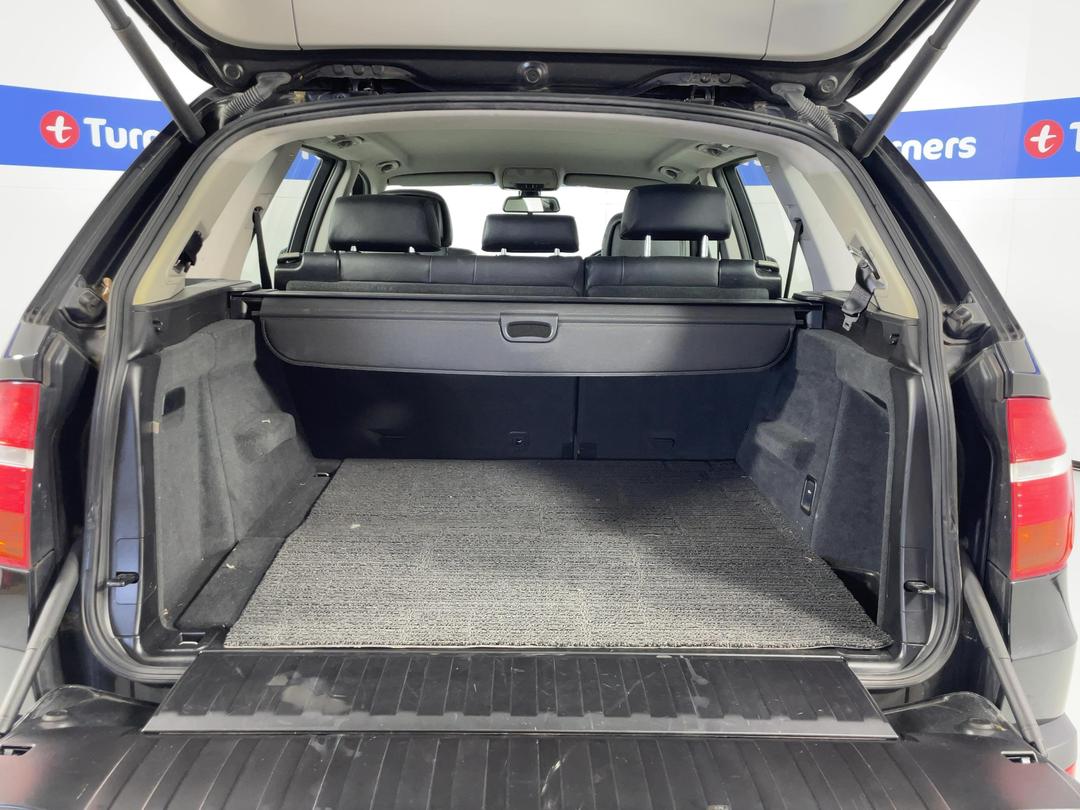 Photo '12' of BMW X5 SAV E70 Photo '12' of BMW X5 SAV E70