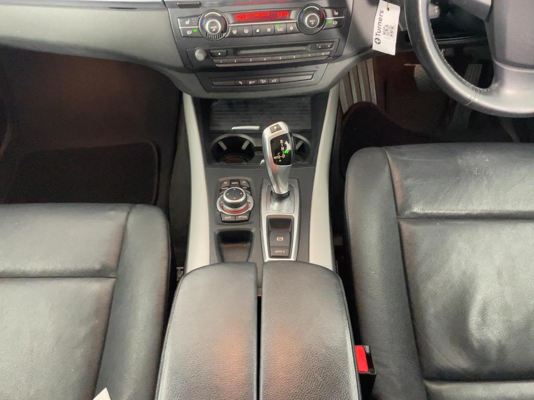 Photo '16' of BMW X5 SAV E70 Photo '16' of BMW X5 SAV E70