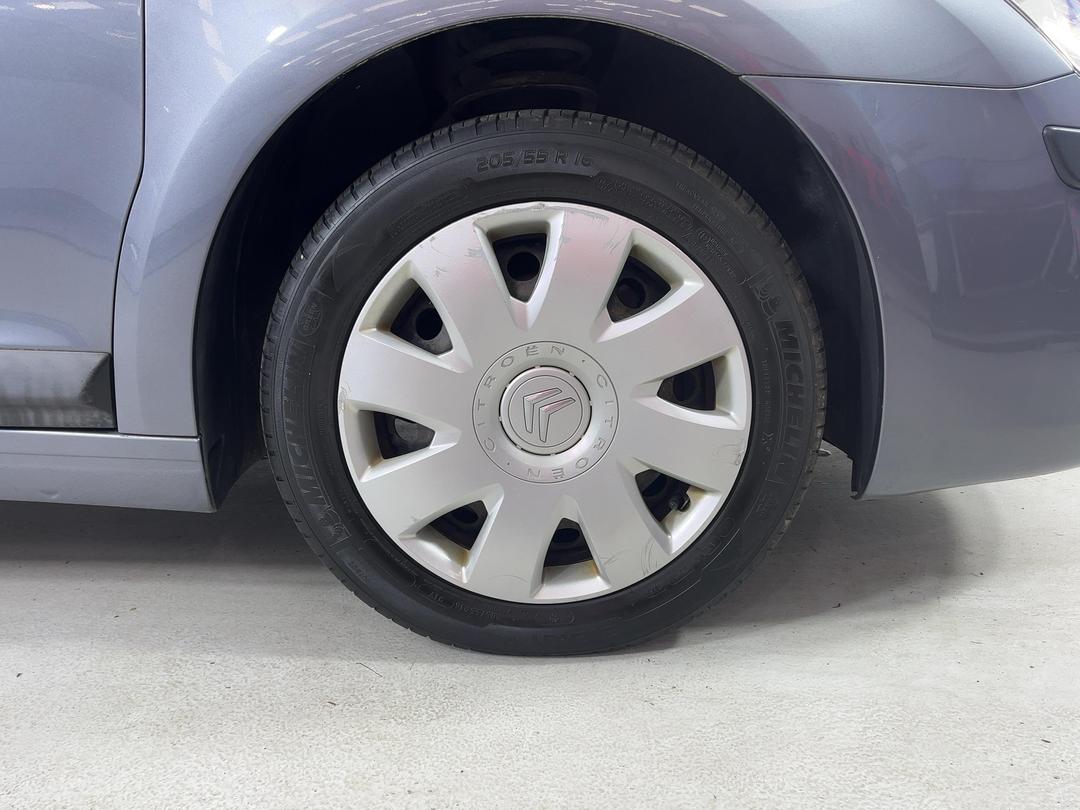 Photo '9' of Citroen C4