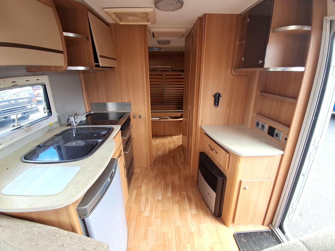 Photo '15' of Coachman LASER Caravan - Tandem
