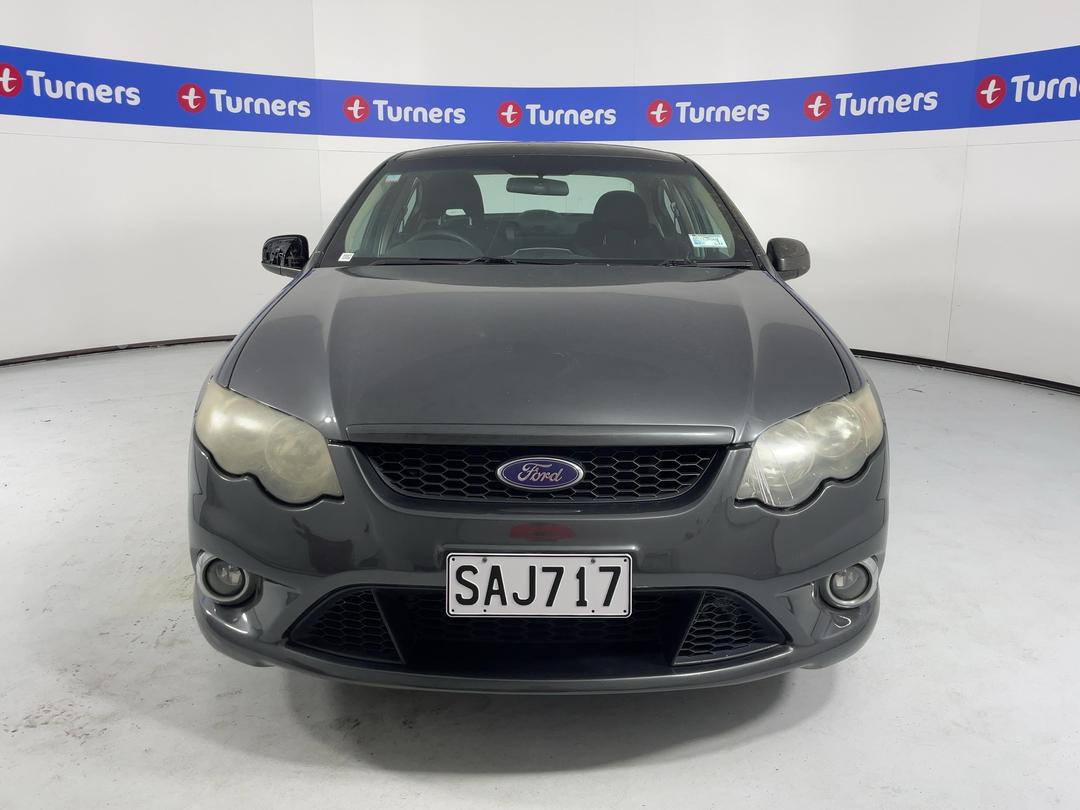 Photo '2' of Ford Falcon