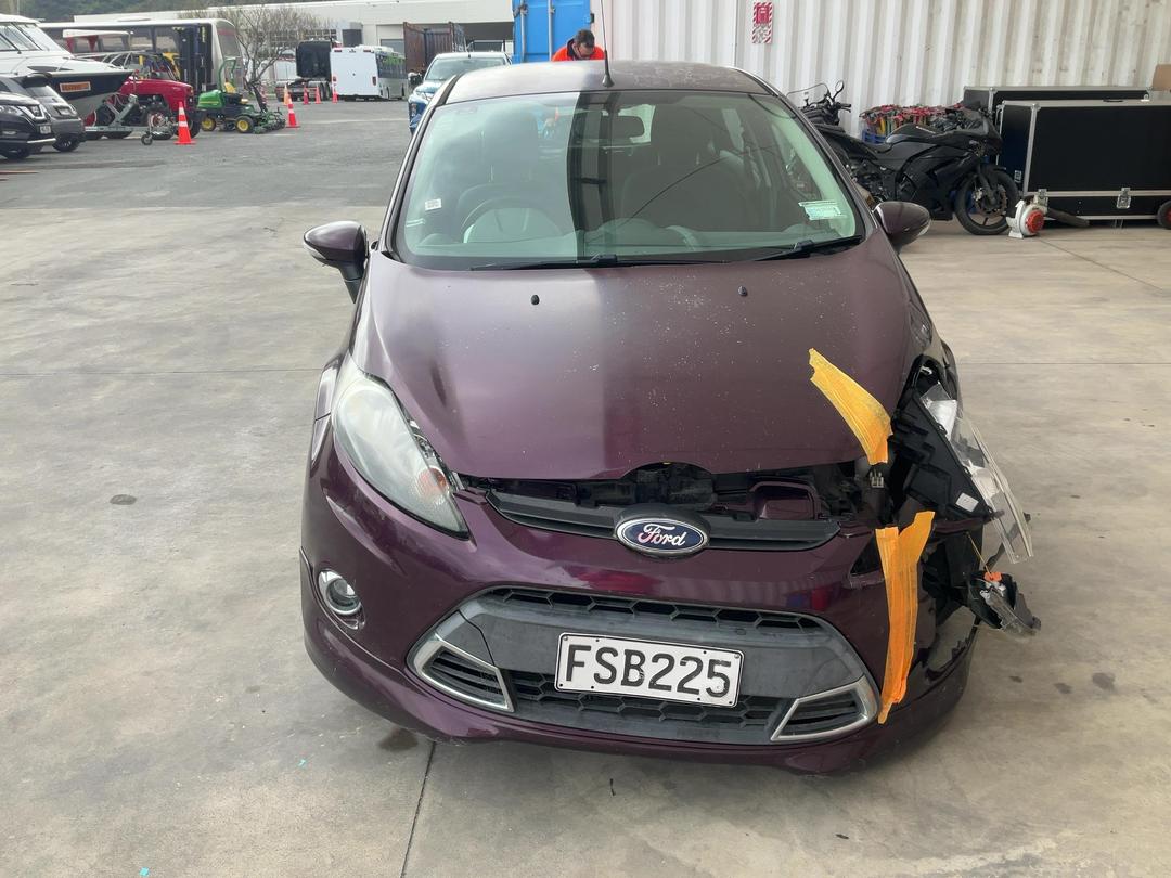 Photo '3' of Ford Fiesta Zetec Photo '3' of Ford Fiesta Zetec