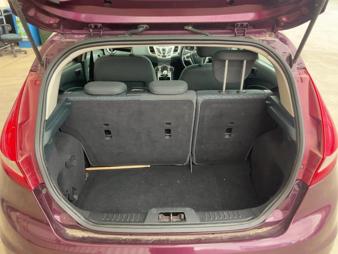 Photo '22' of Ford Fiesta Zetec Photo '22' of Ford Fiesta Zetec