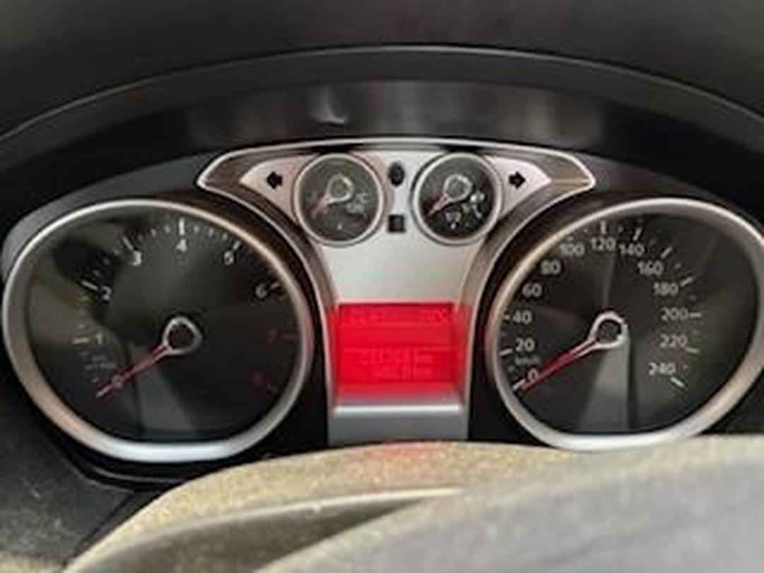 Photo '19' of Ford Focus