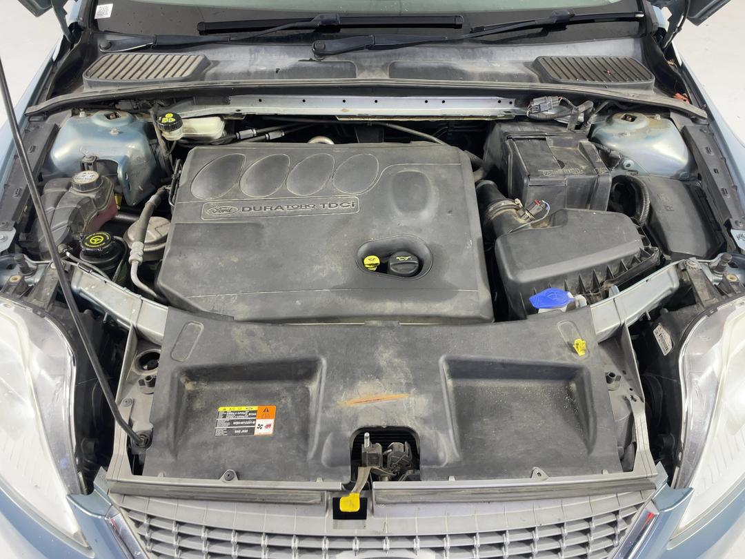 Photo '6' of Ford Mondeo Zetec TD Photo '6' of Ford Mondeo Zetec TD