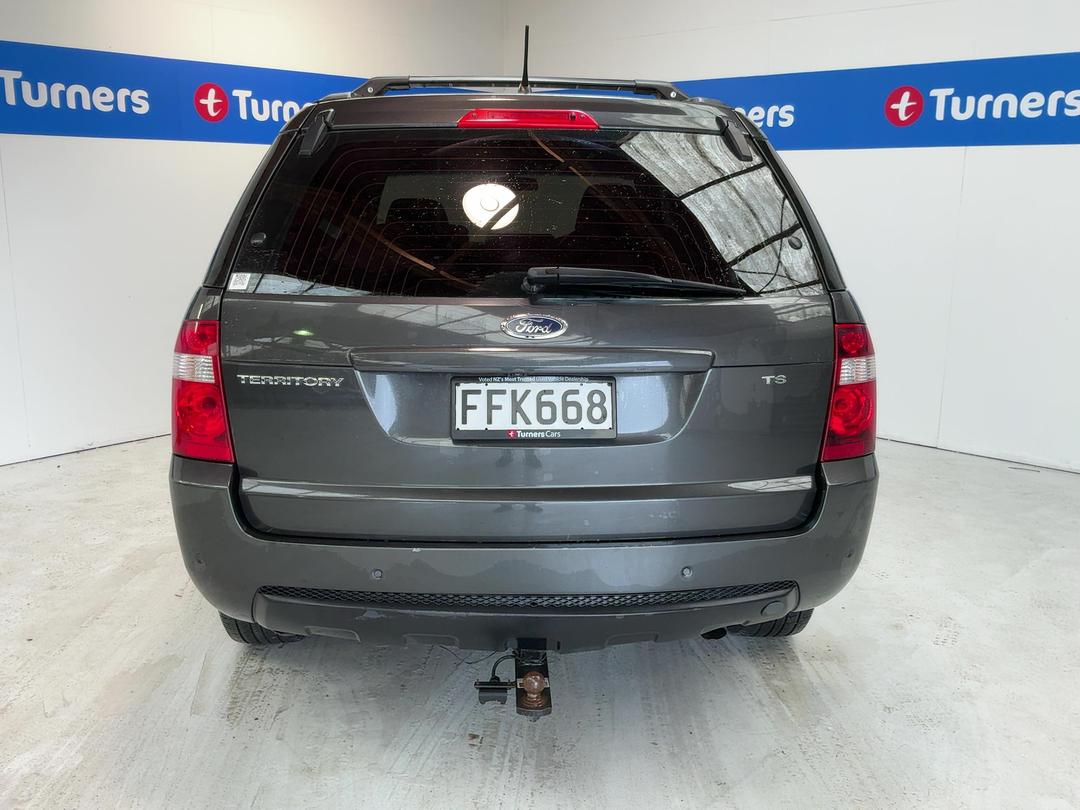 Photo '6' of Ford Territory