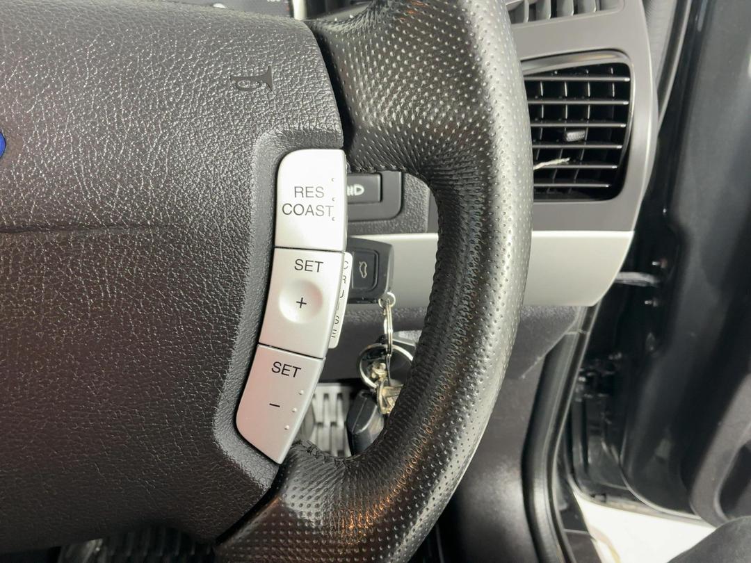 Photo '24' of Ford Territory