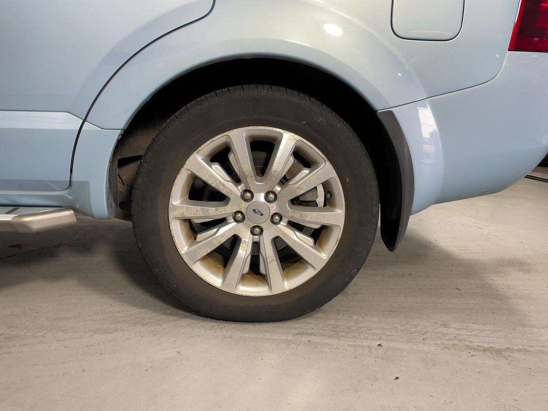 Photo '11' of Ford Territory
