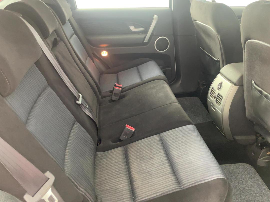 Photo '20' of Ford Territory