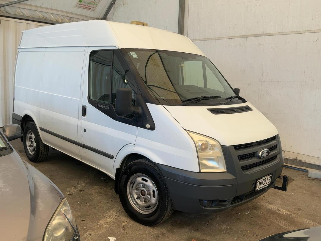Photo '2' of Ford Transit SWB Mroof Photo '2' of Ford Transit SWB Mroof