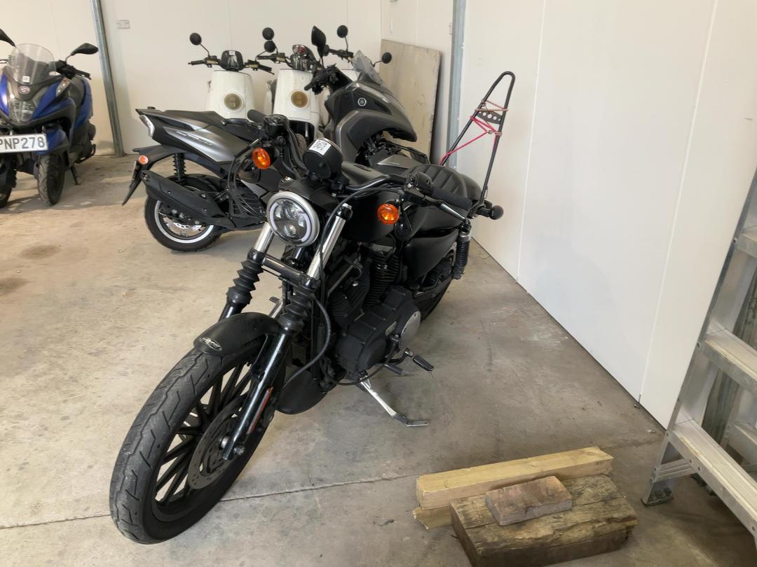 Photo '3' of Harley Davidson Sportster 10 Iron Sportster883 Photo '3' of Harley Davidson Sportster 10 Iron Sportster883