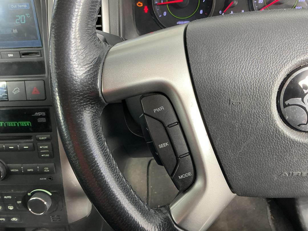 Photo '20' of Holden Captiva 7 LX V6