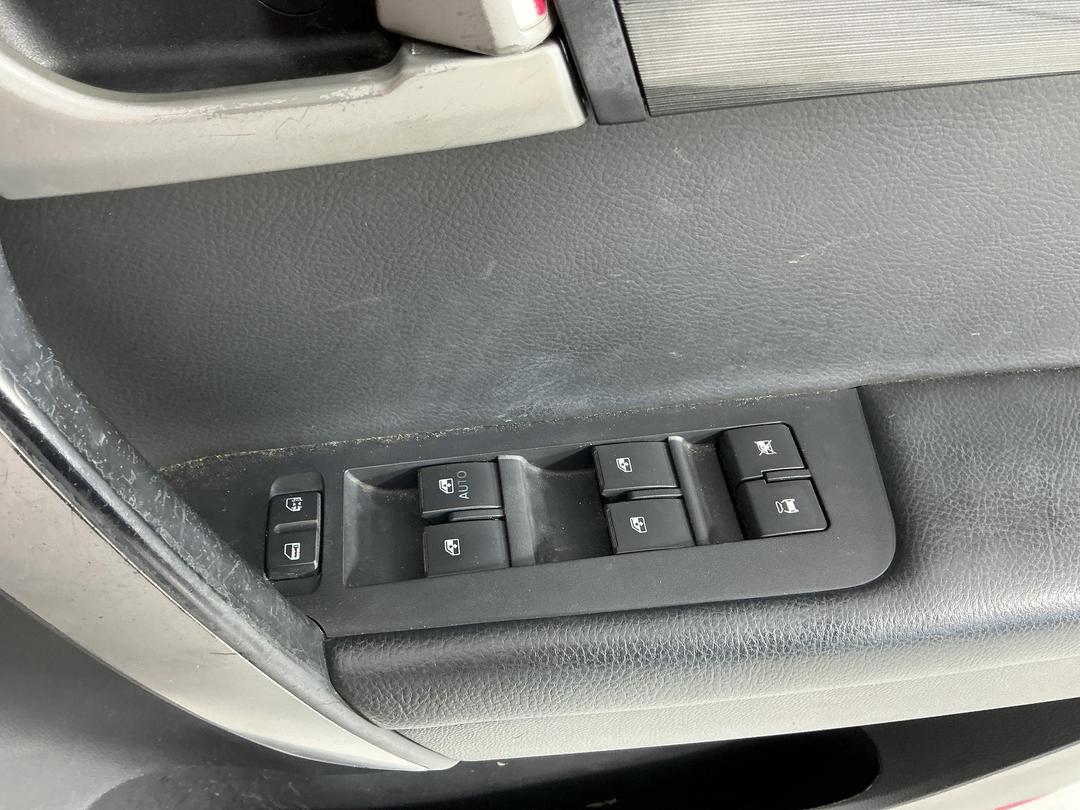 Photo '22' of Holden Captiva 7 LX V6