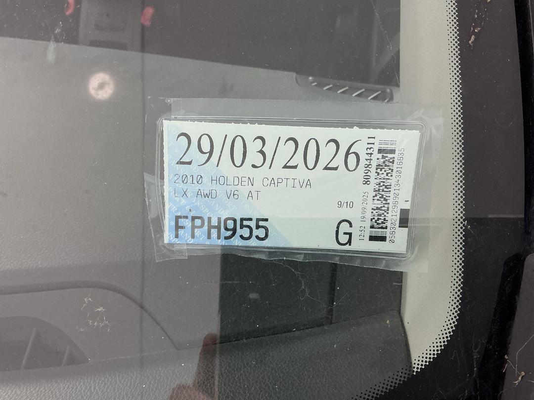 Photo '24' of Holden Captiva 7 LX V6