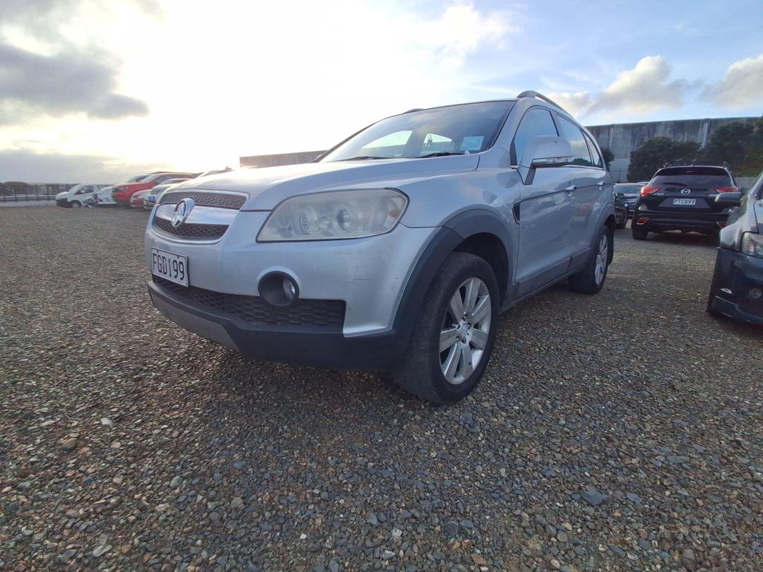 Photo '3' of Holden Captiva 7 LX Photo '3' of Holden Captiva 7 LX