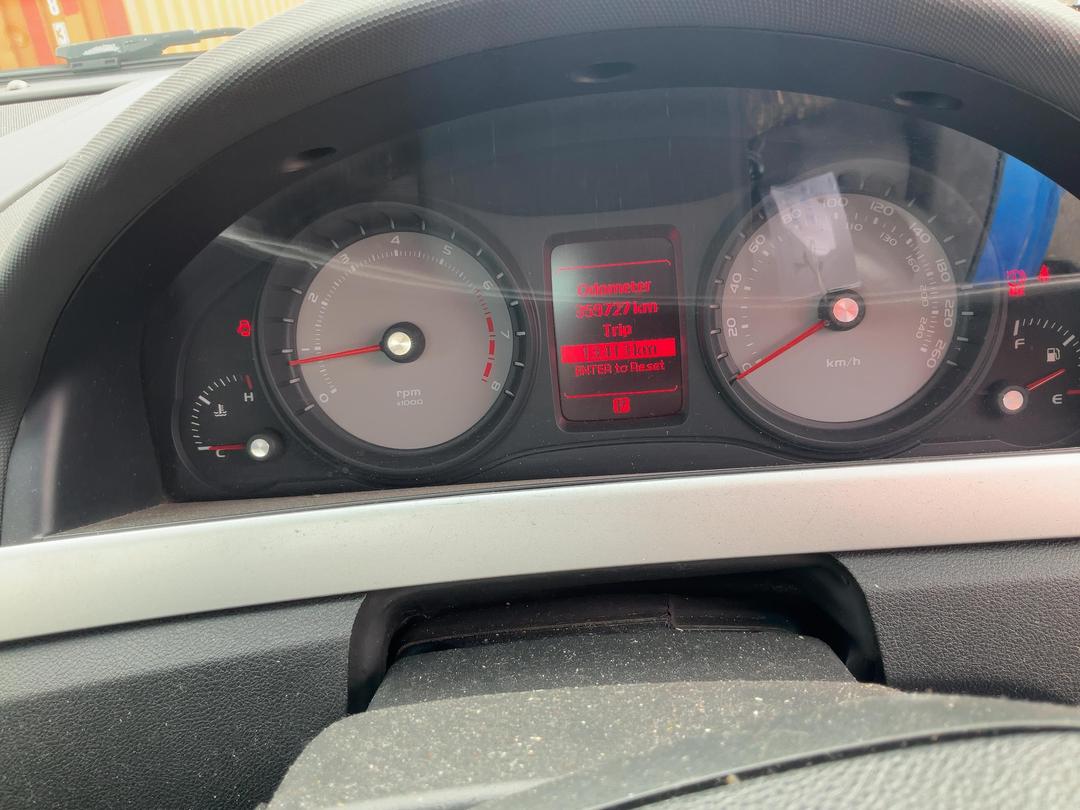 Photo '13' of Holden Commodore SV6 Sidi