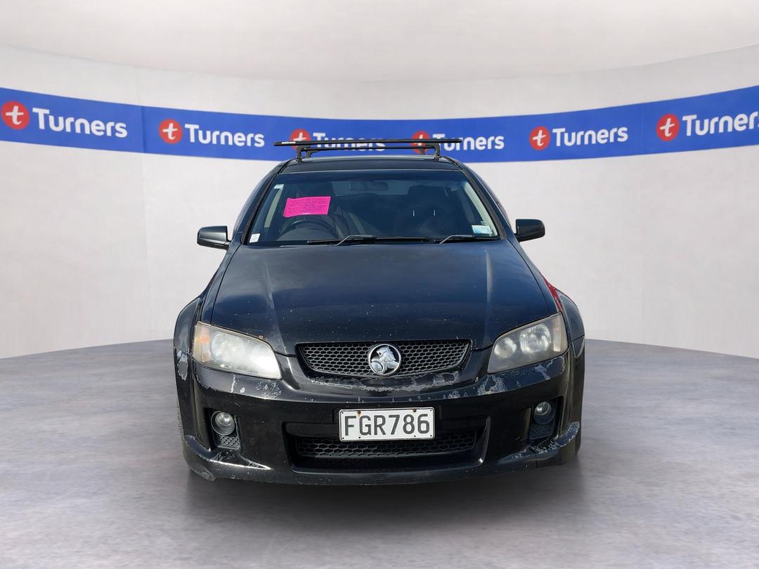 Photo '2' of Holden Commodore Sportwgn SV6 Photo '2' of Holden Commodore Sportwgn SV6