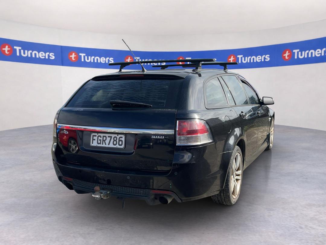 Photo '6' of Holden Commodore Sportwgn SV6 Photo '6' of Holden Commodore Sportwgn SV6