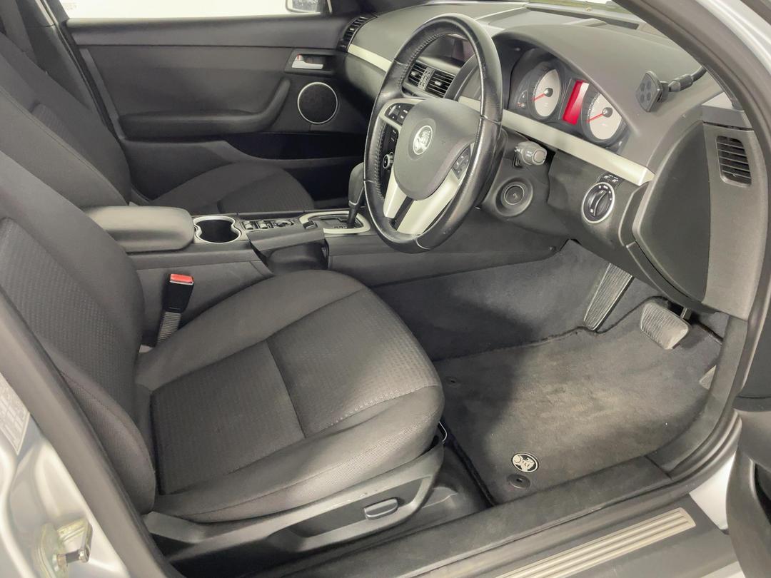 Photo '16' of Holden Commodore