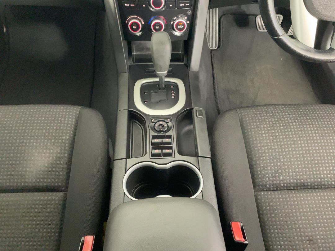 Photo '18' of Holden Commodore