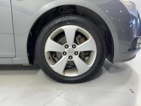 Photo '9' of Holden Cruze
