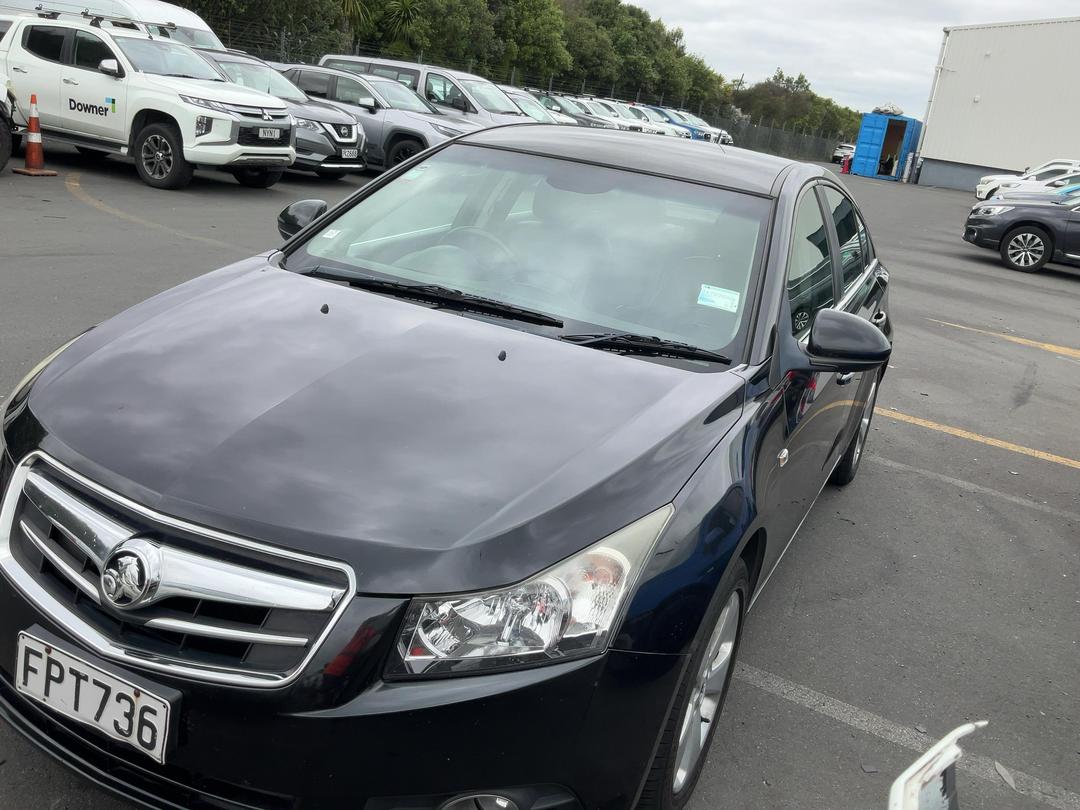 Photo '2' of Holden Cruze CDX Photo '2' of Holden Cruze CDX